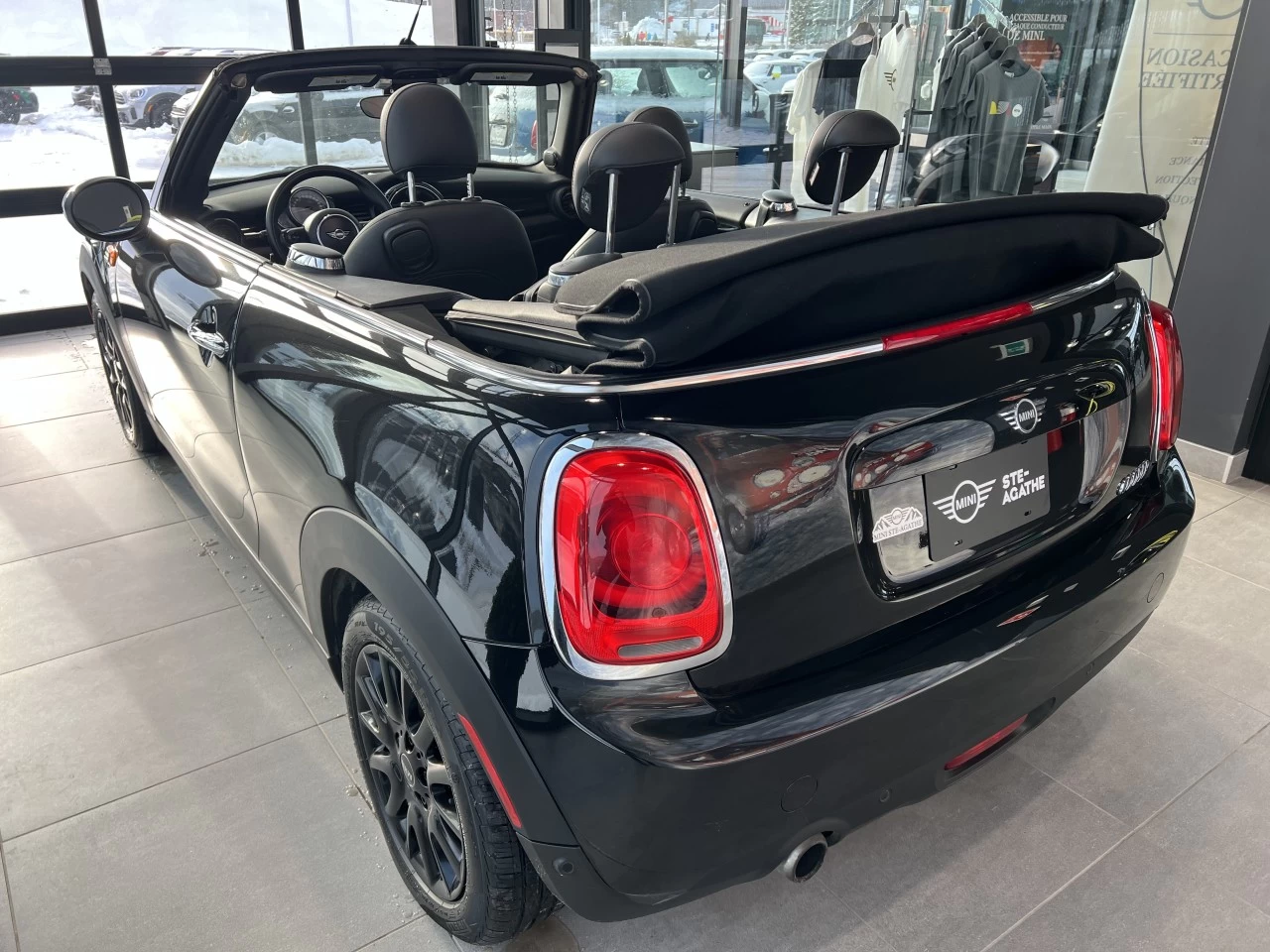 2019 Mini Convertible Cooper Main Image