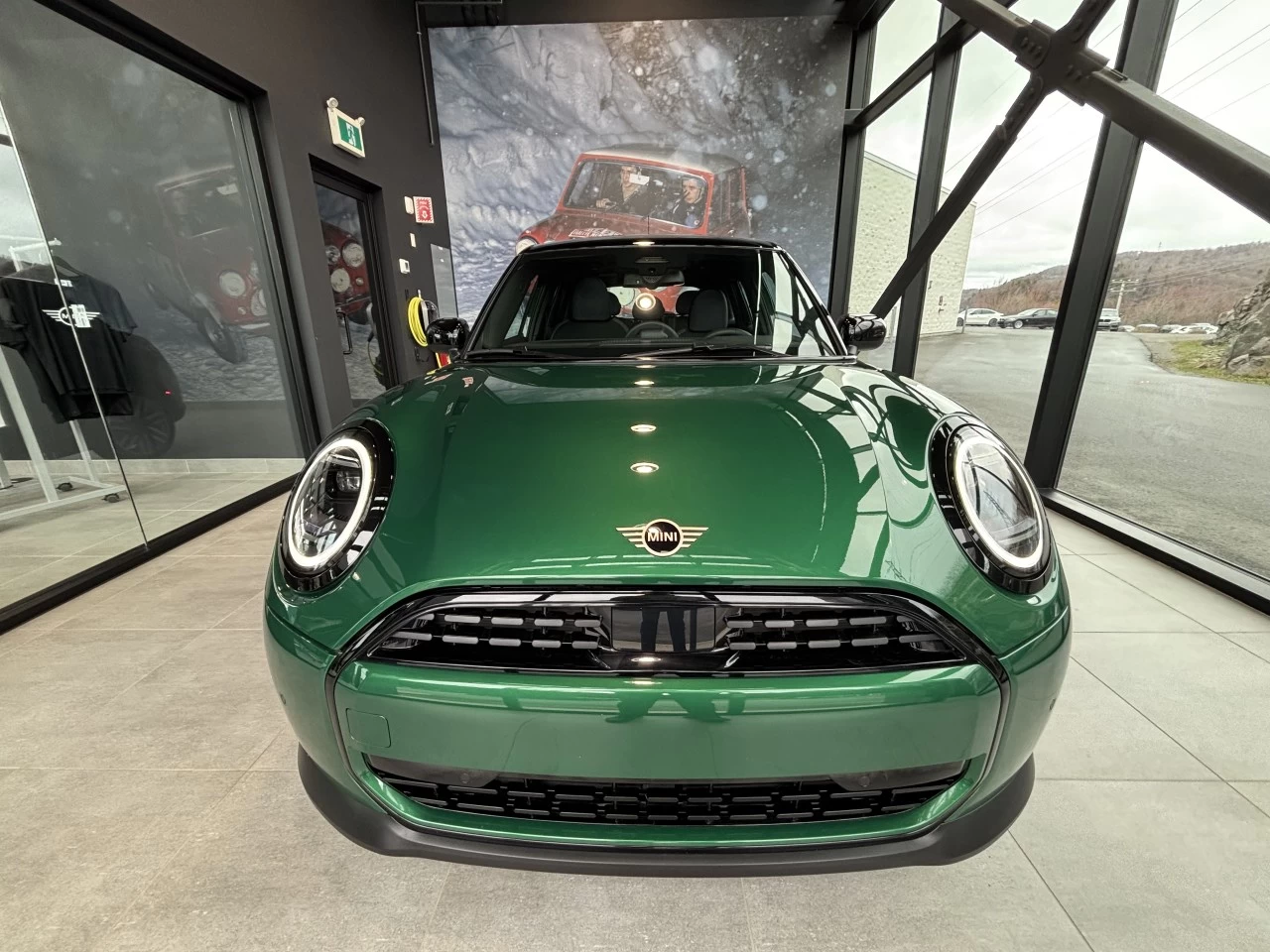 2025 Mini 5 door Cooper C Image principale