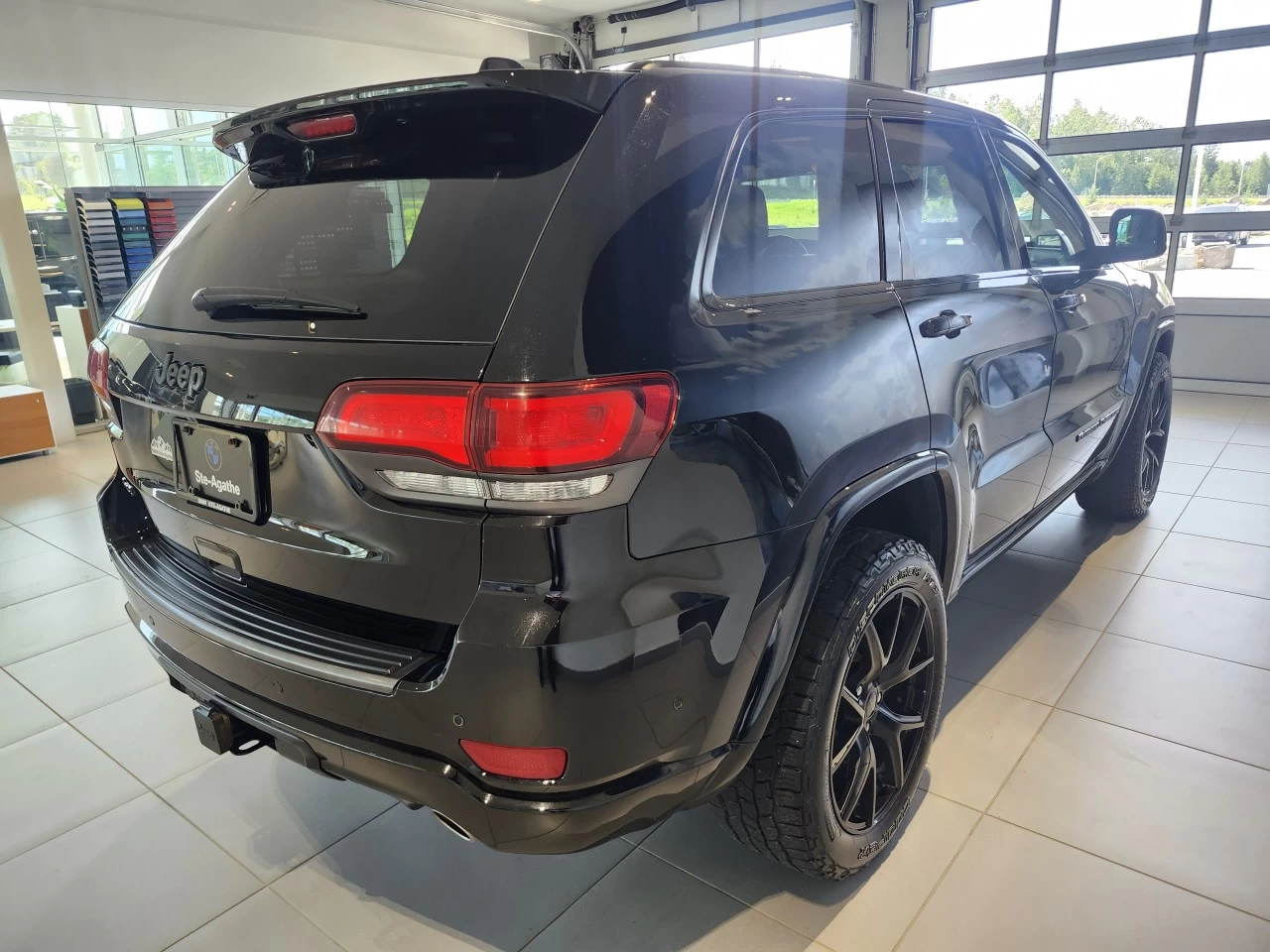 2021 Jeep Grand Cherokee 80th Anniversary Edition Main Image