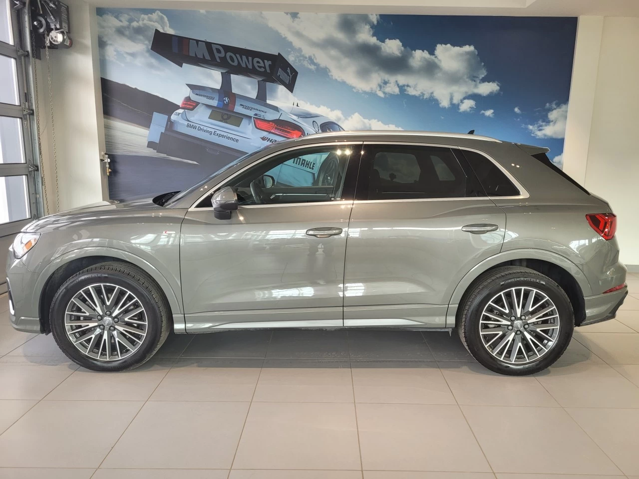 2020 Audi Q3 Progressiv Main Image