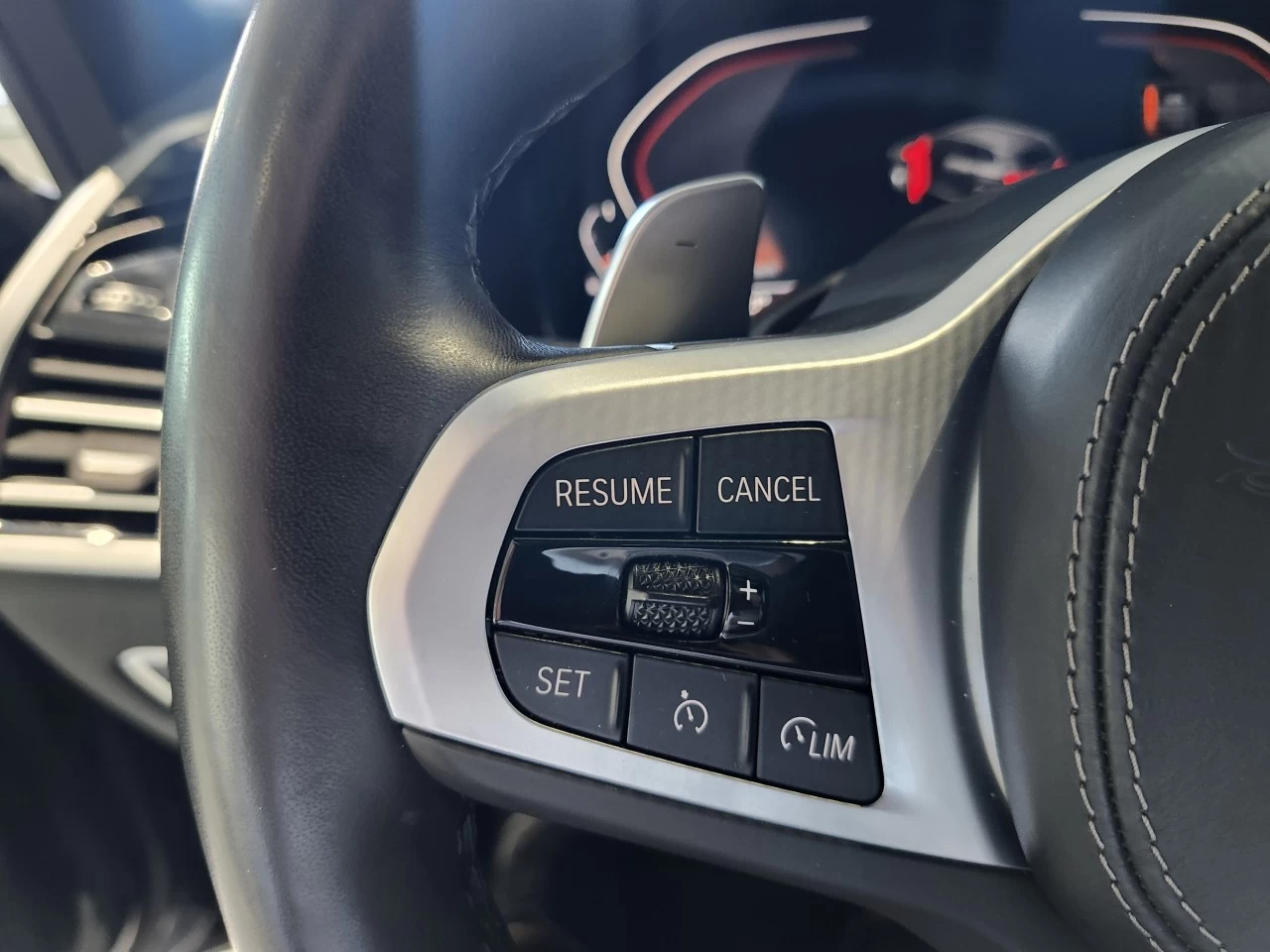 2022 BMW X5 xDrive40i Main Image