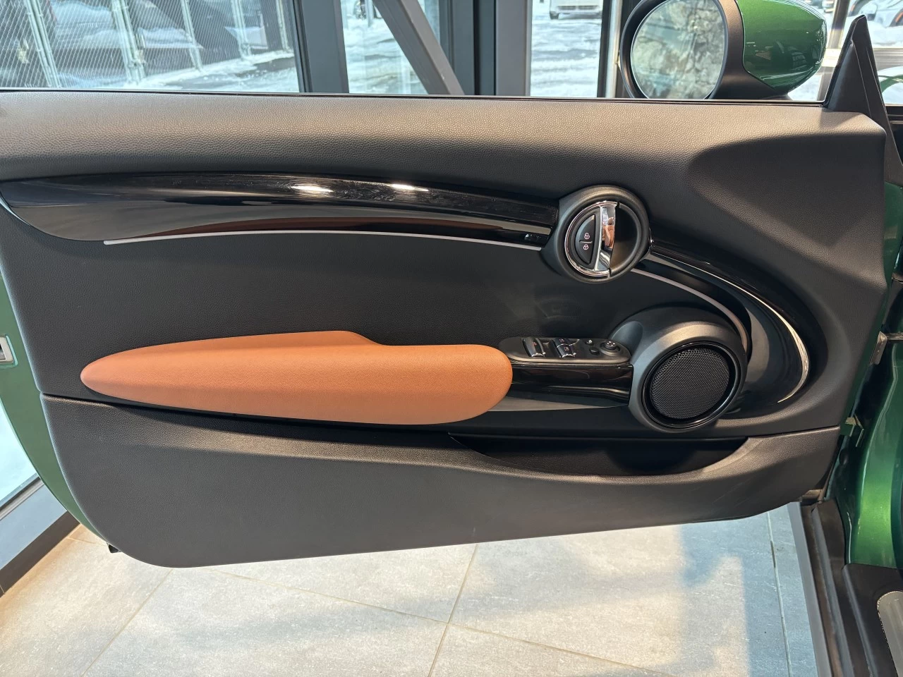 2024 Mini Cooper Cooper S Convertible Image principale