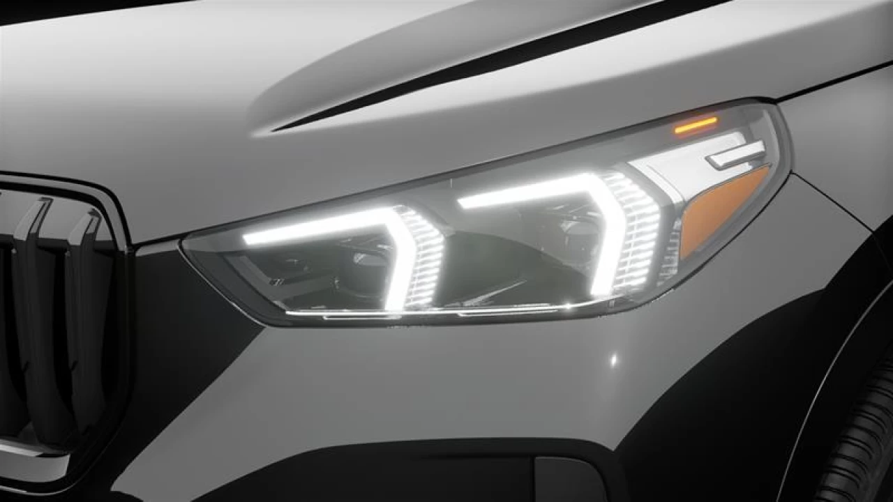 2026 BMW X1 xDrive28i Image principale
