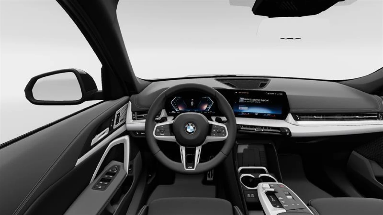 2025 BMW X1 xDrive28i M Sport Edition Main Image