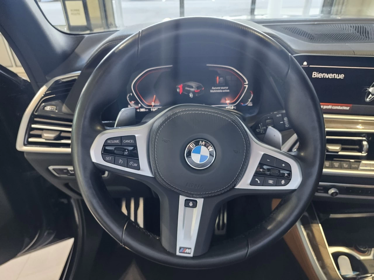 2022 BMW X5 xDrive40i Main Image