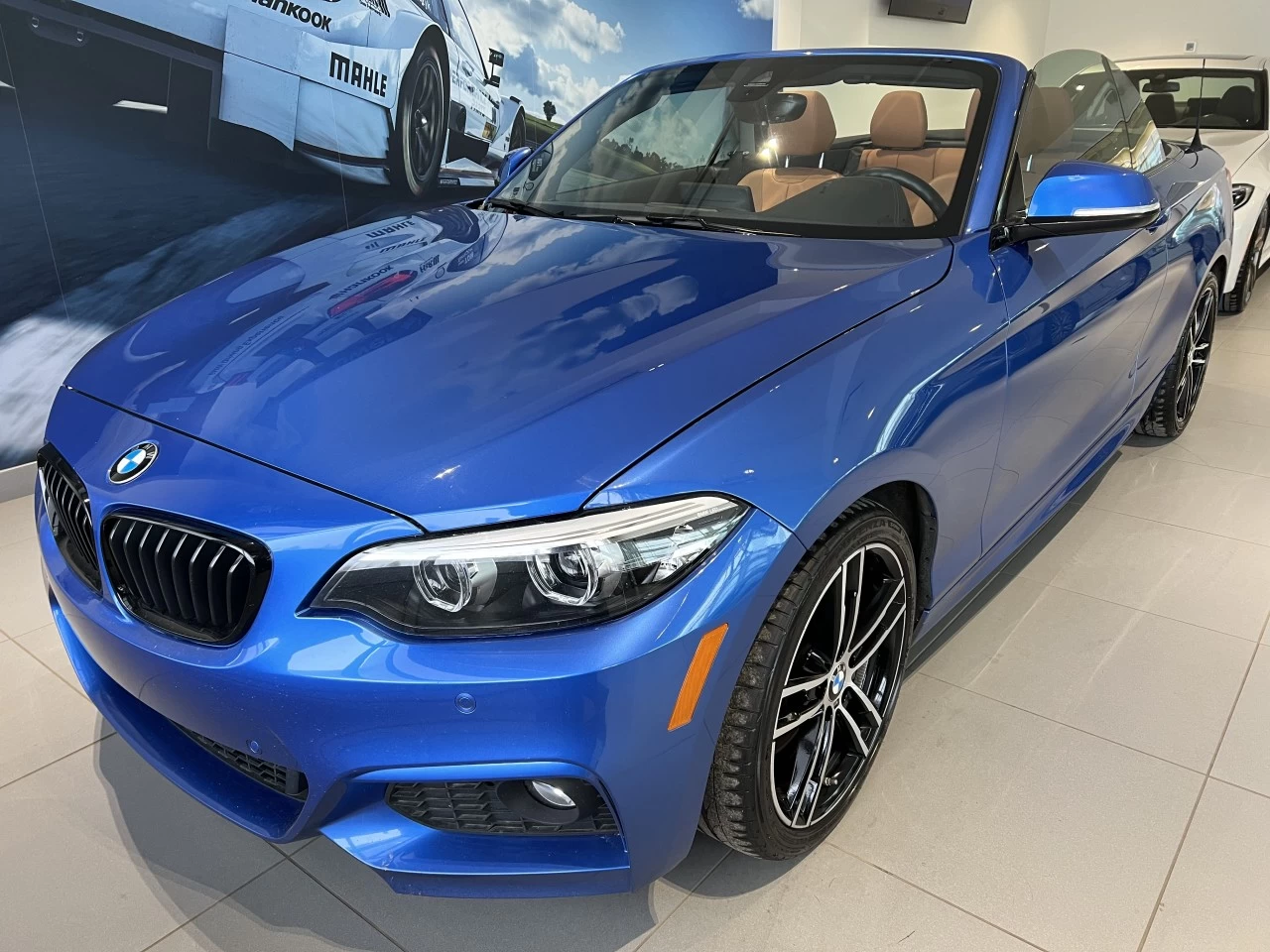 2021 BMW 230i xDrive 230i xDrive Image principale