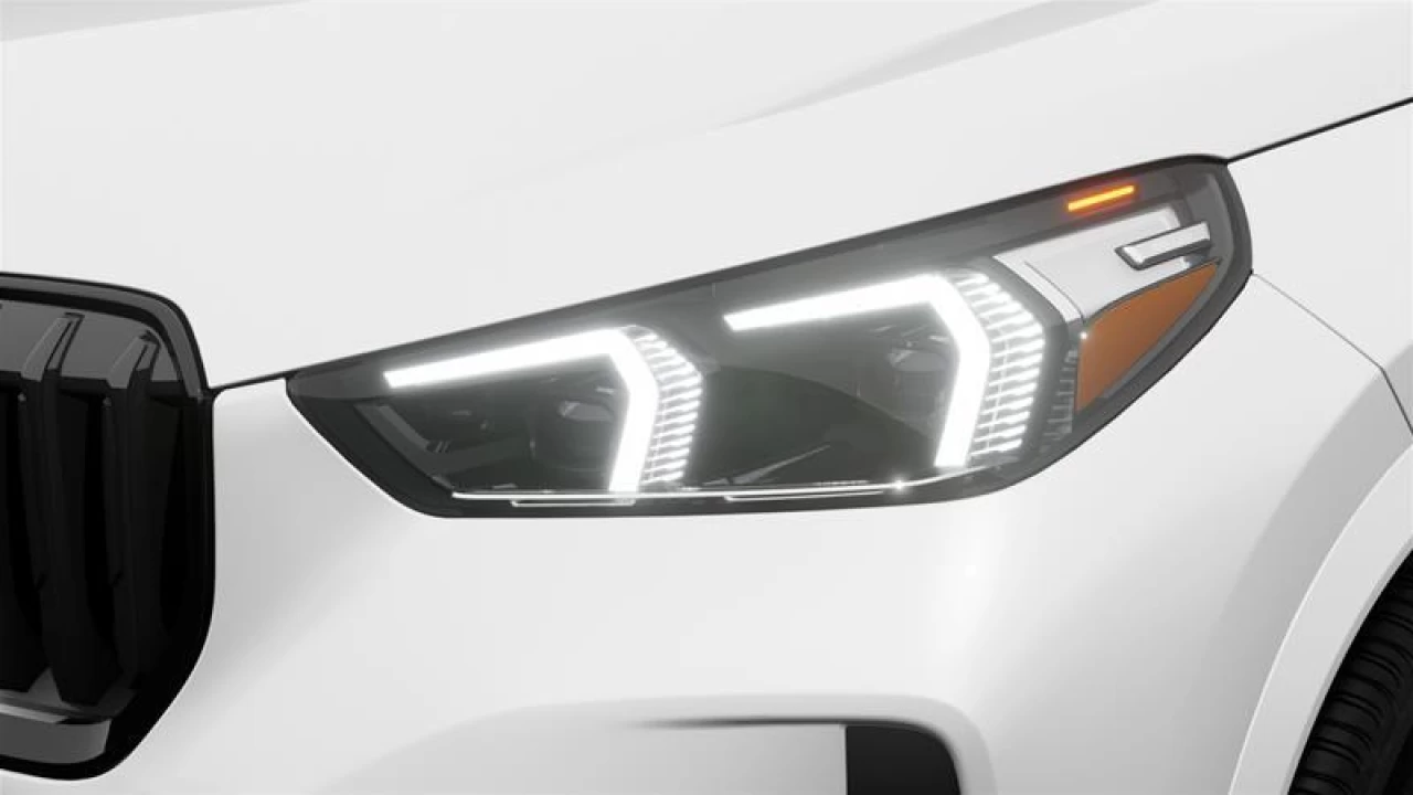 2025 BMW X1 xDrive28i Main Image