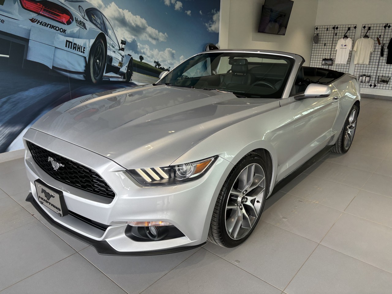 Ford 2015 Mustang EcoBoost Premium