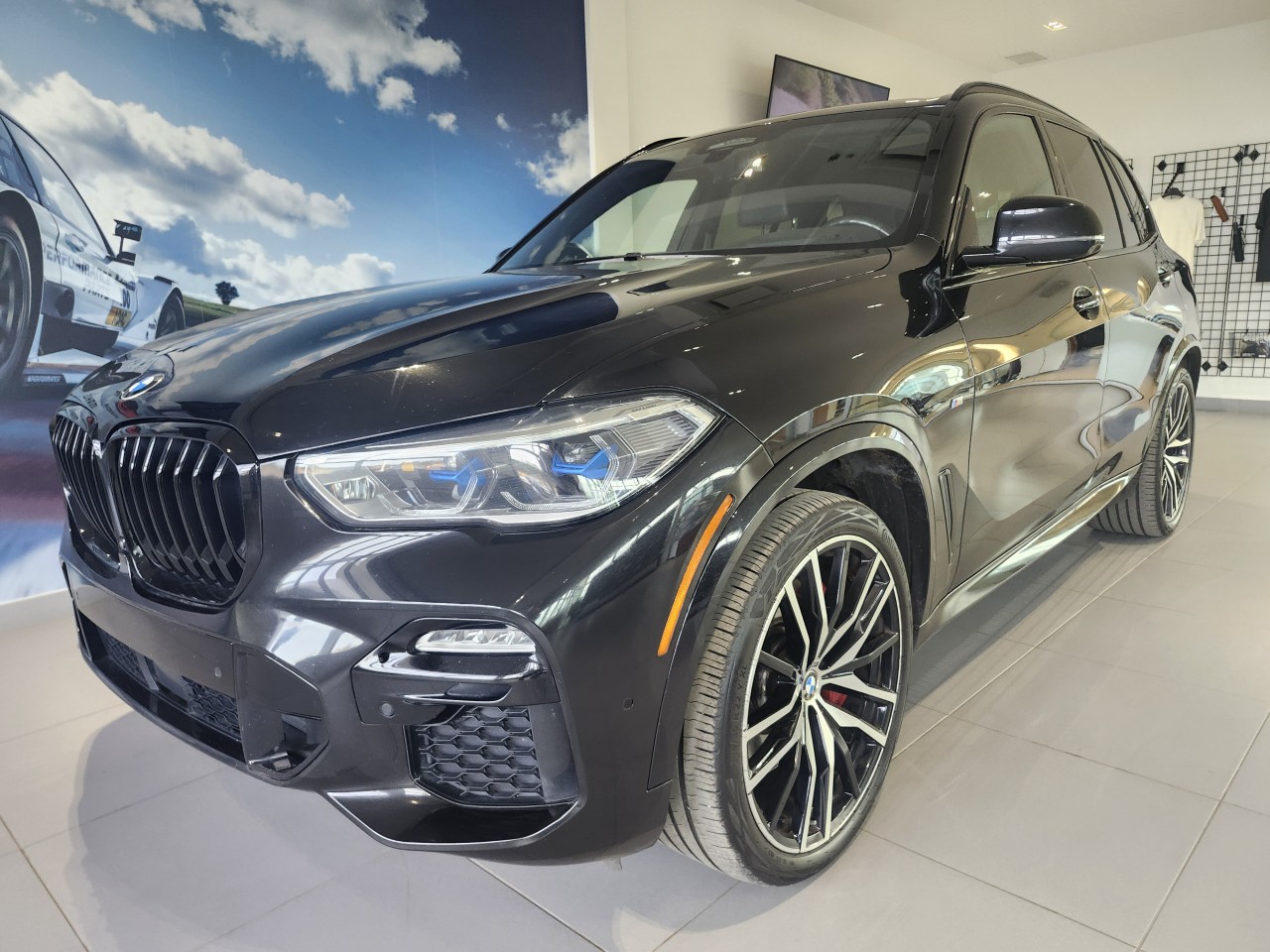 BMW 2021 X5 M50i