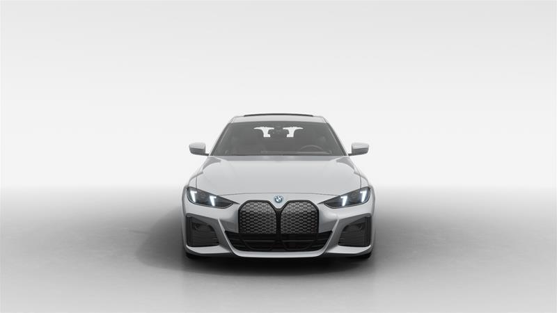 BMW i4 Gallery 2