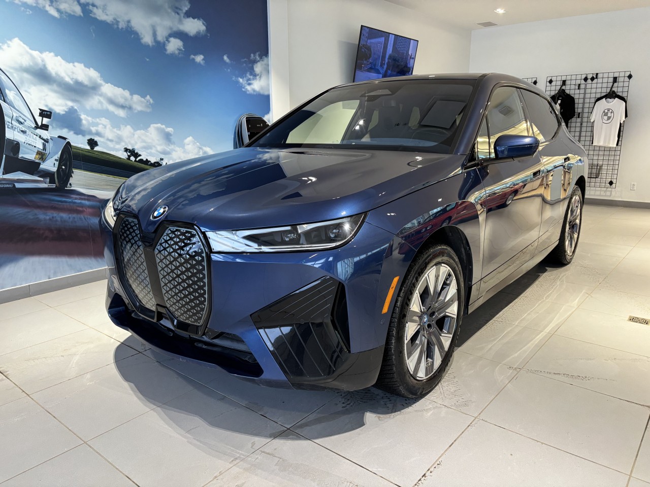 BMW 2023 iX xDrive50