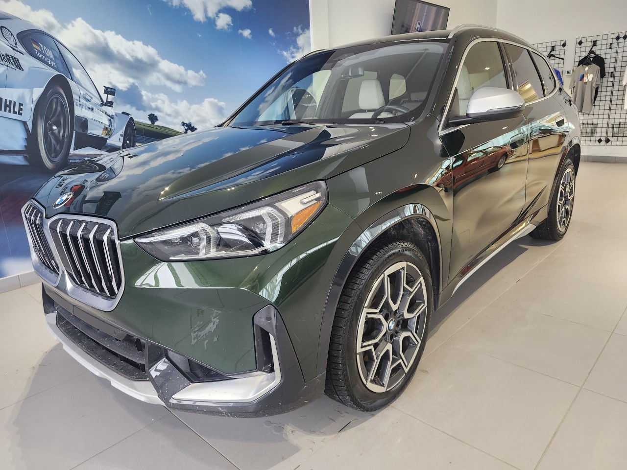 BMW 2023 X1 xDrive28i