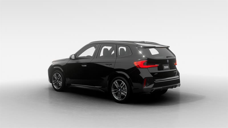BMW X1 xDrive28i M Sport Edition Side View