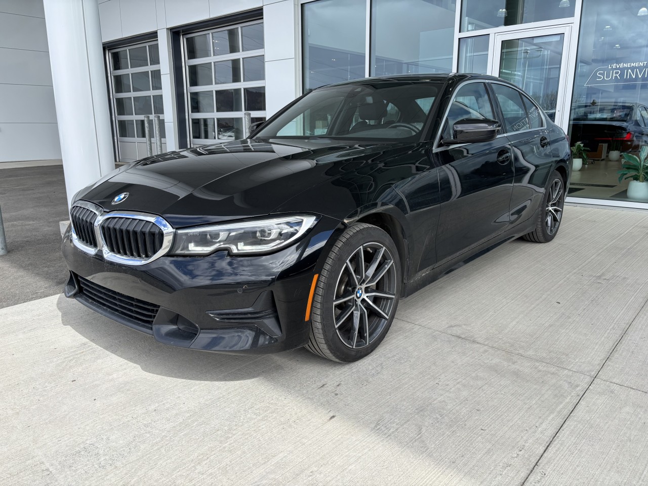 BMW 2020 330i xDrive 330i xDrive