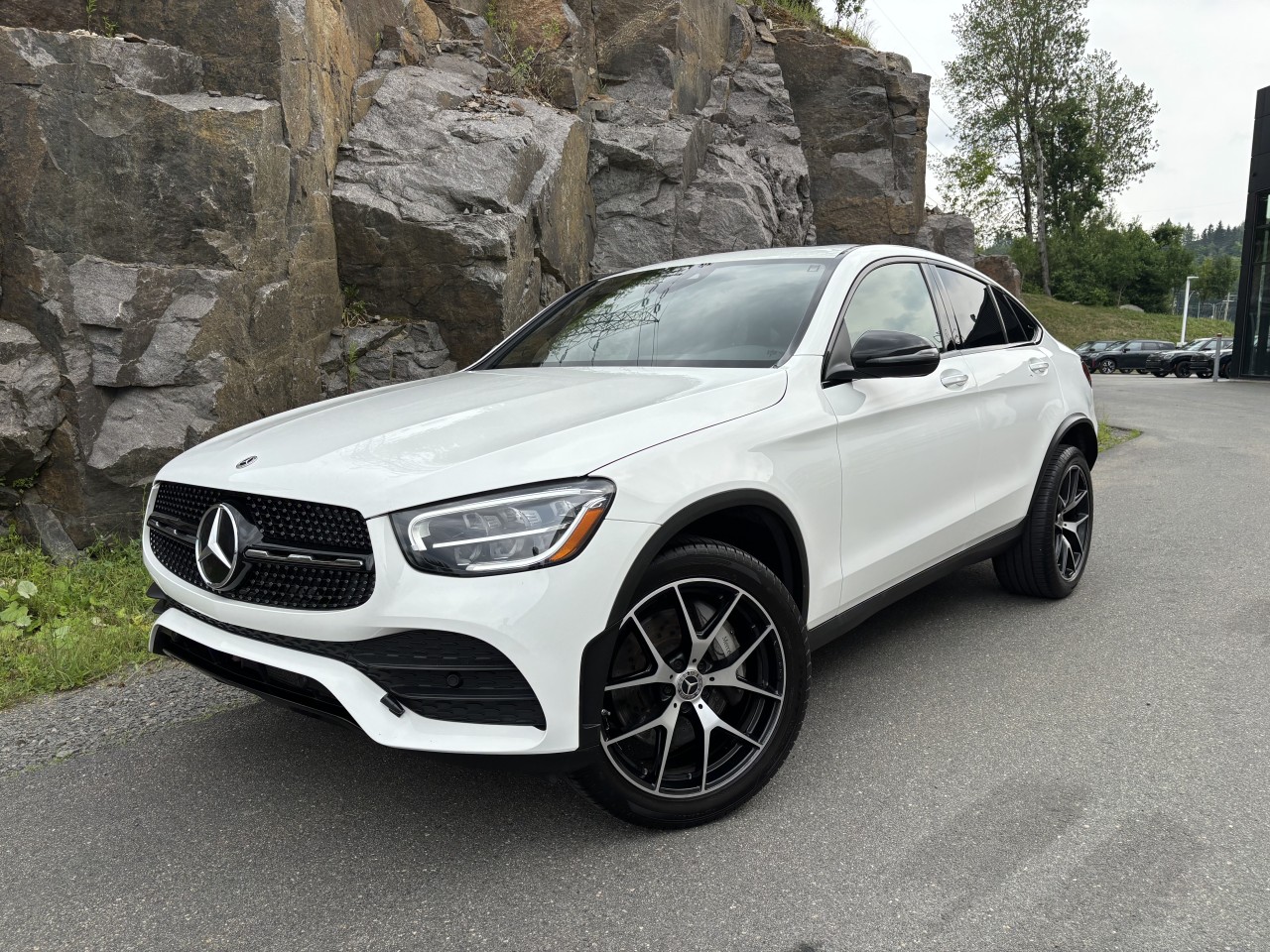 Mercedes-Benz 2023 GLC GLC 300