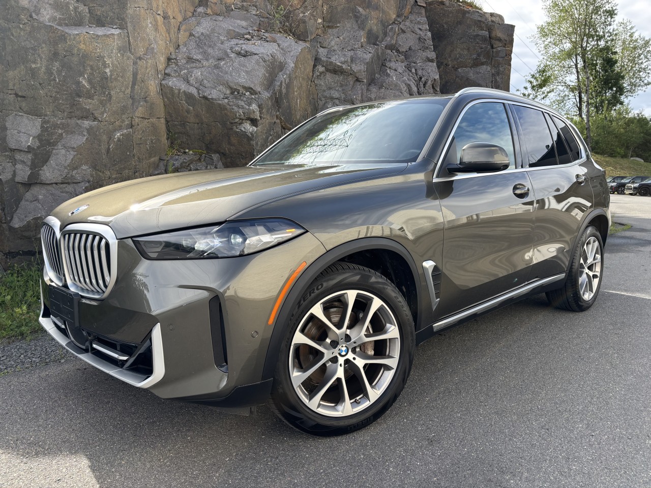 BMW 2024 X5 xDrive40i